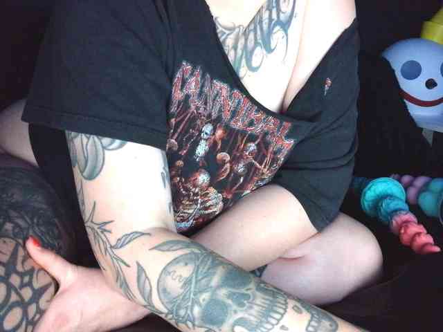 fetishslut4u fetishslut4u