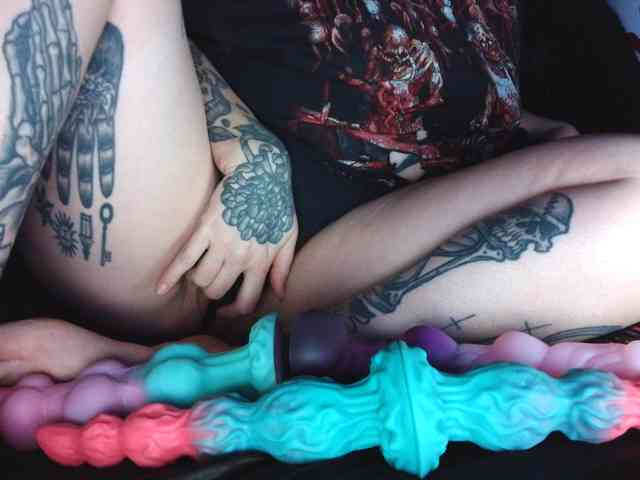 fetishslut4u fetishslut4u