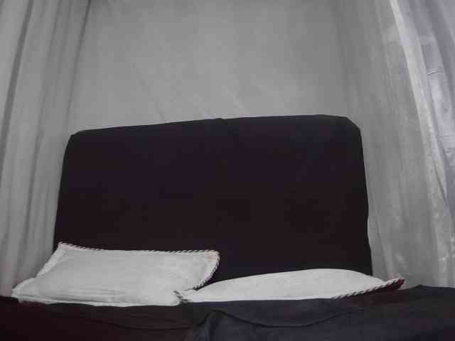 RoxxannaHairy webcam