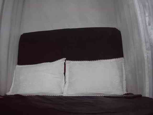 RoxxannaHairy webcam