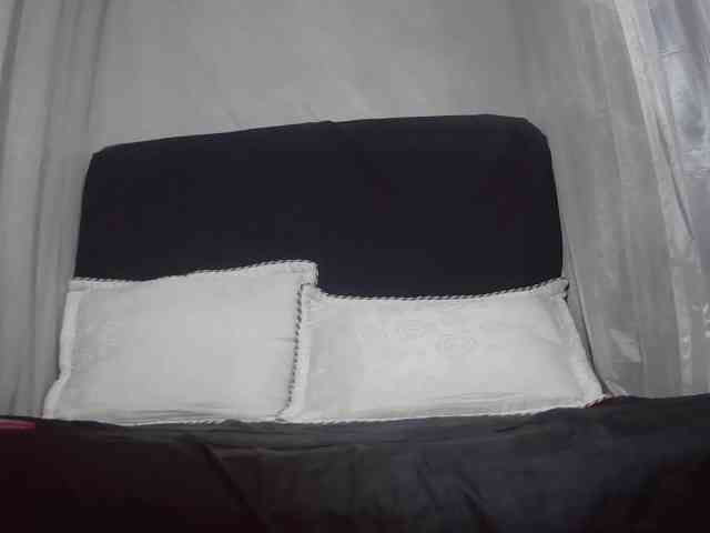 RoxxannaHairy webcam