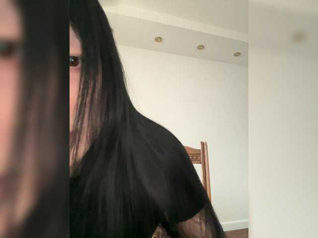 pinklildoll's BongaCams show and profile