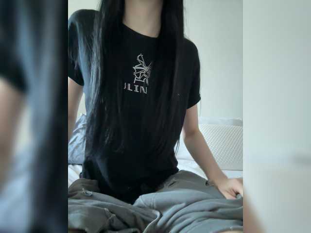 pinklildoll's BongaCams show and profile