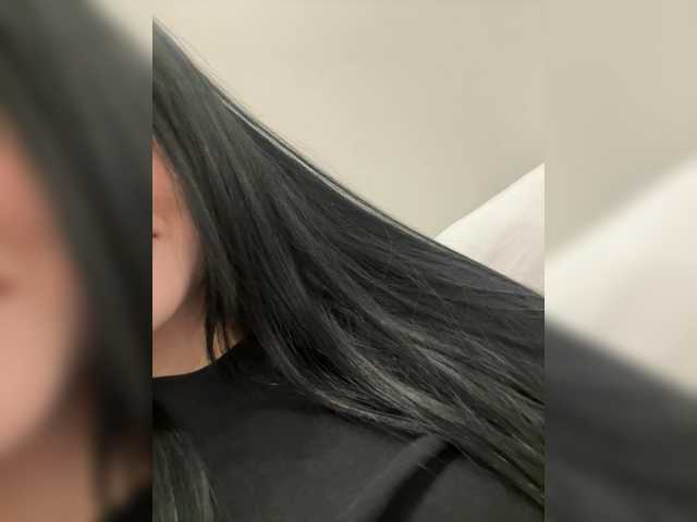 pinklildoll's BongaCams show and profile