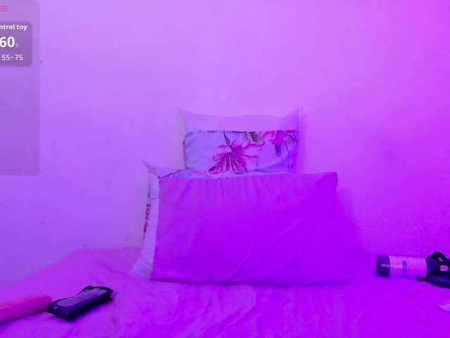 littleapril's BongaCams show and profile