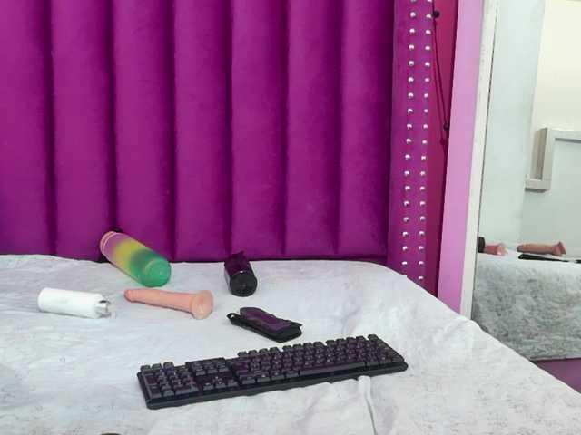littleapril webcam