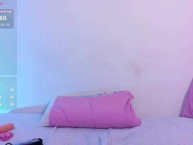 littleapril's BongaCams show and profile