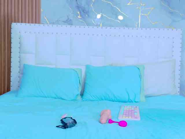 littleapril littleapril