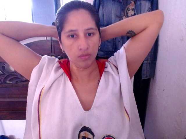 diana-rogu from BongaCams is Freechat