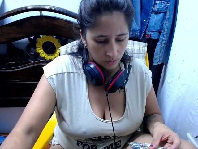 diana-rogu's BongaCams show and profile