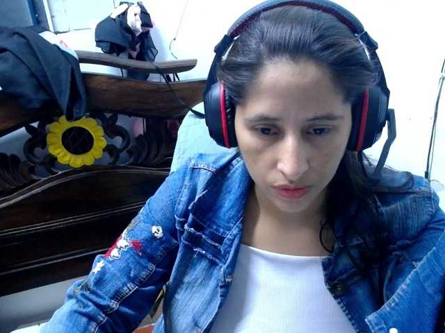 BongaCams diana-rogu is Freechat diana-rogu — Hello honey, I am selling 5 sex videos, 4 fucking alone and 1 fucking with a friend in a lesbian show, for a cost of 100 USD. Can you help me I need them urgently. :text02 @sofar @remain