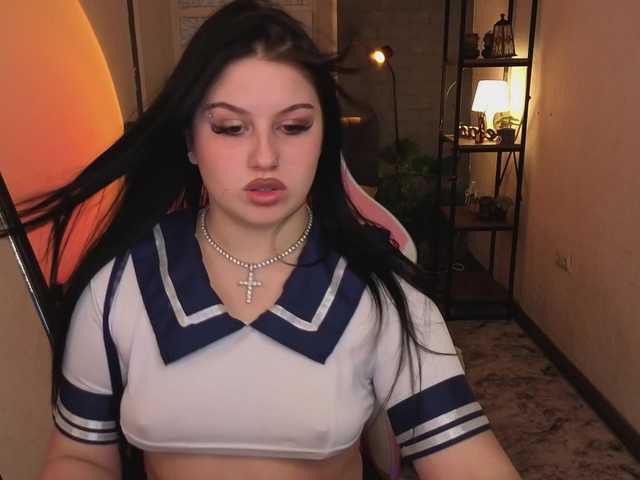 WalteraWhite's BongaCams show and profile