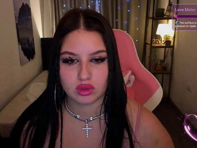 WalteraWhite's BongaCams show and profile