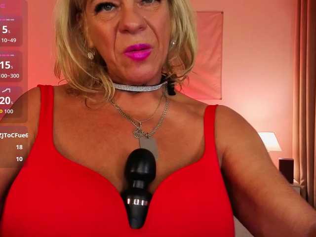 AnittaHarris's BongaCams show and profile