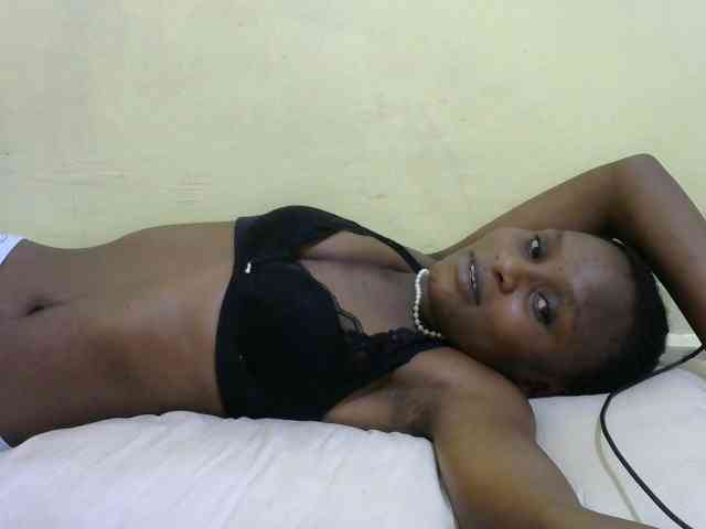 Lovelybabraa webcam