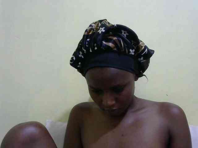 Lovelybabraa Live Webcam on BongaCams