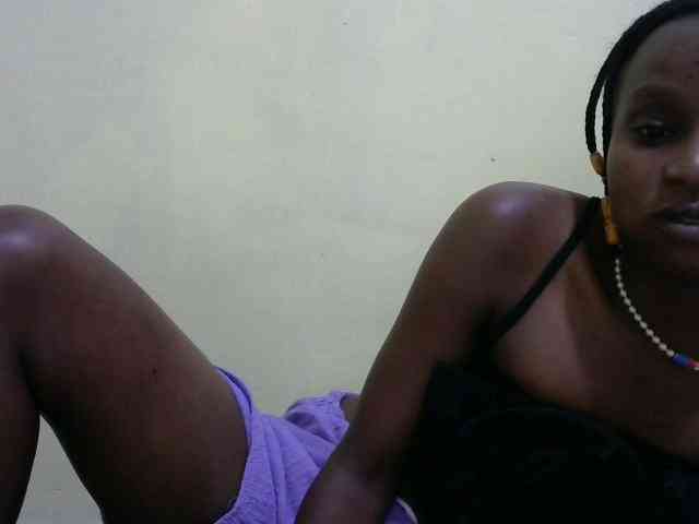 Lovelybabraa webcam