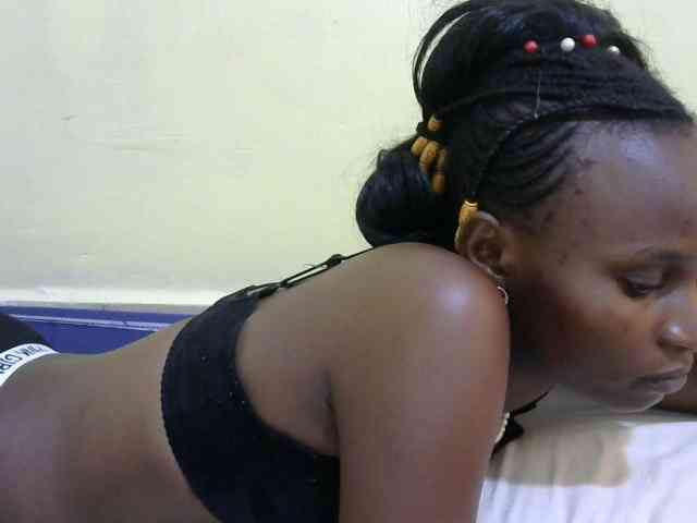 Lovelybabraa webcam