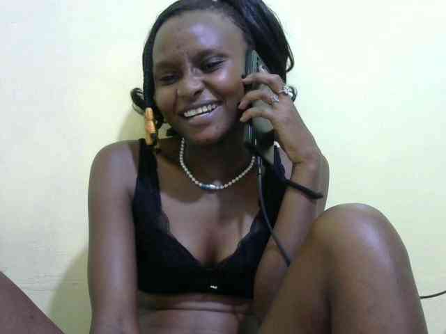 Lovelybabraa webcam