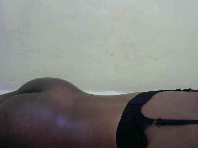 Lovelybabraa webcam