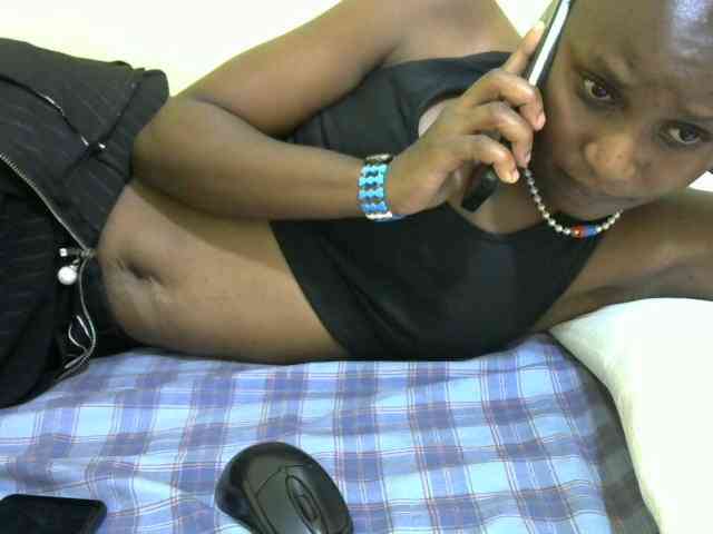 Lovelybabraa webcam