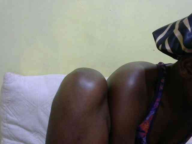 Lovelybabraa webcam