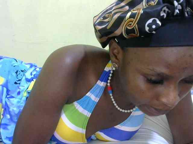 Lovelybabraa webcam