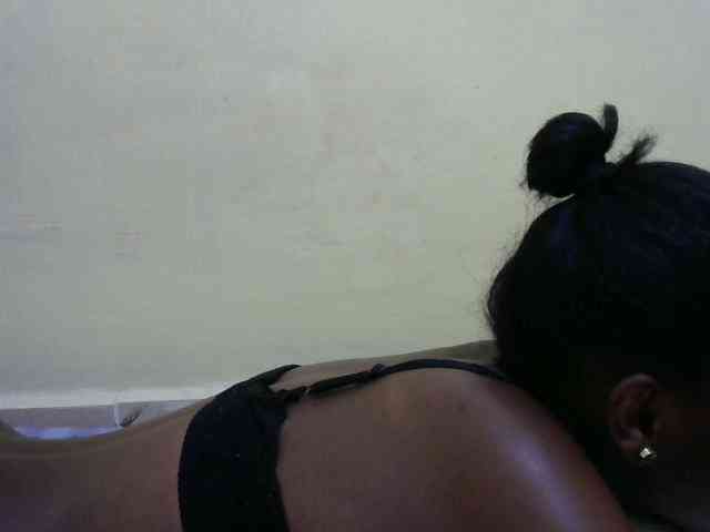 Lovelybabraa webcam
