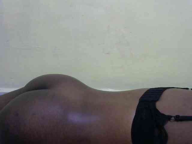 Lovelybabraa webcam