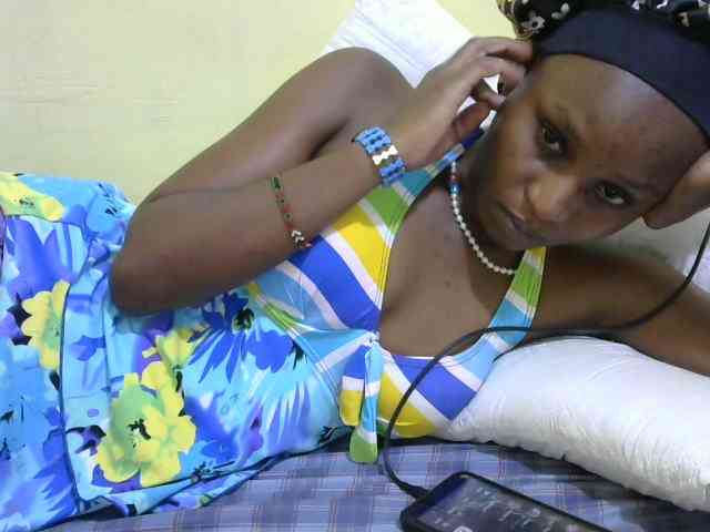 Lovelybabraa webcam