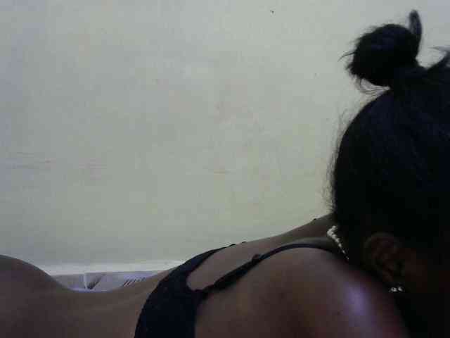 Lovelybabraa webcam