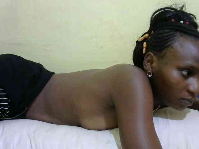 Lovelybabraa webcam