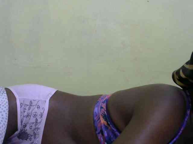 Lovelybabraa webcam