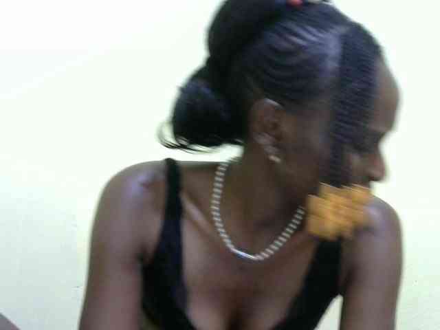 Lovelybabraa webcam