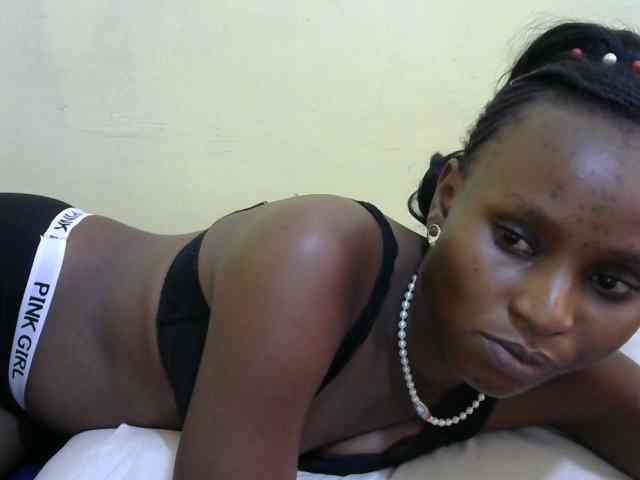 Lovelybabraa webcam