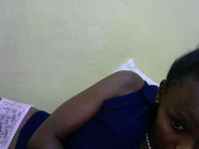 Lovelybabraa webcam