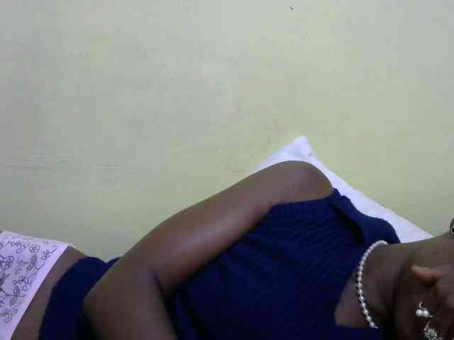 Lovelybabraa webcam