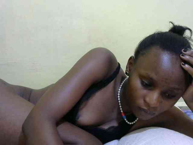 Lovelybabraa webcam
