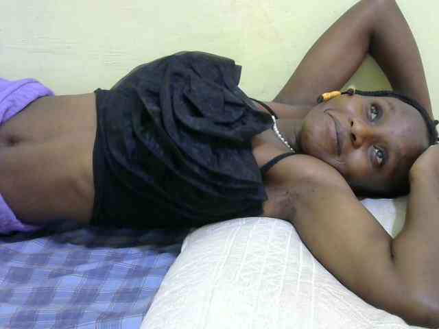 Lovelybabraa webcam