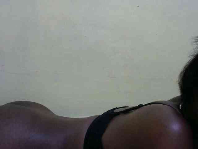 Lovelybabraa webcam