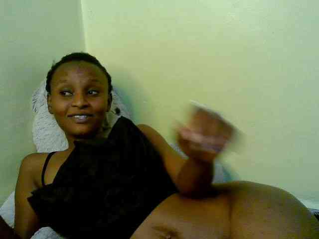 Lovelybabraa webcam