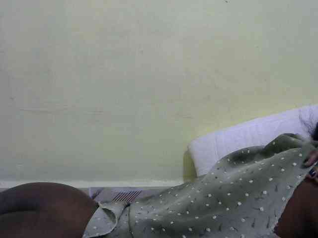 Lovelybabraa webcam