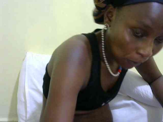 Lovelybabraa webcam