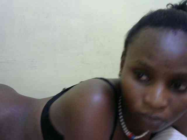 Lovelybabraa webcam