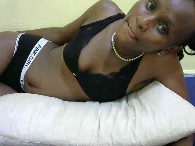 Lovelybabraa webcam