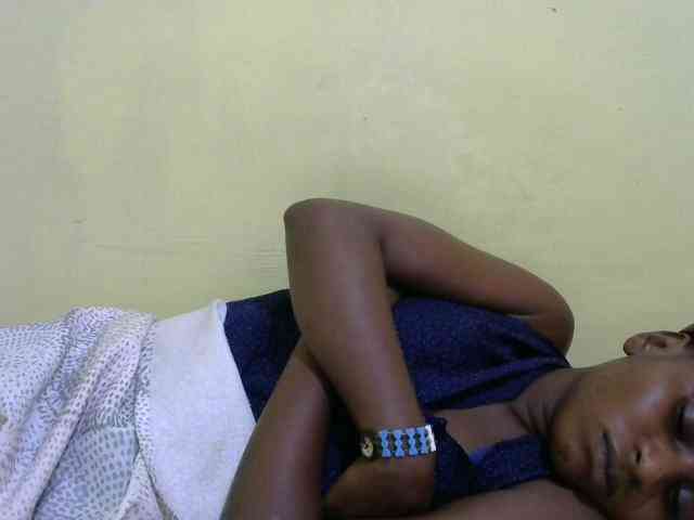 Lovelybabraa webcam