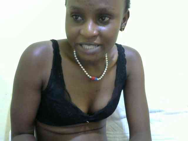 Lovelybabraa webcam