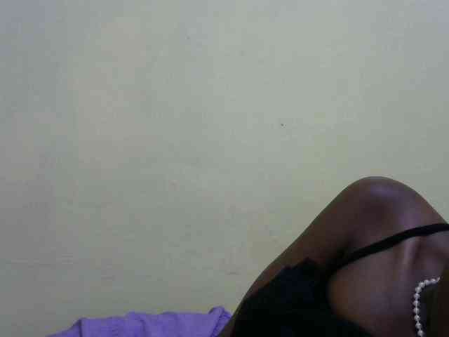 Lovelybabraa webcam