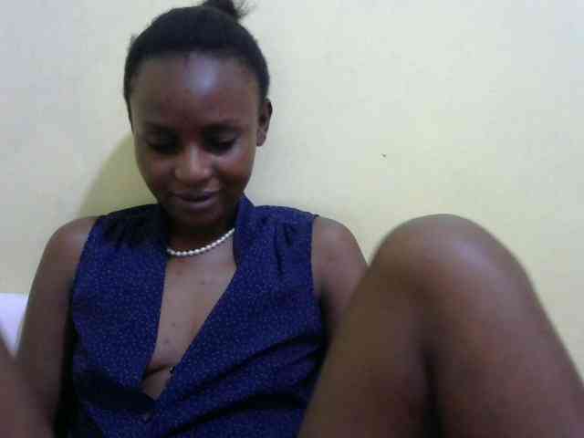 Lovelybabraa webcam