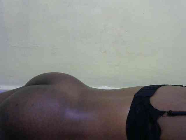 Lovelybabraa webcam